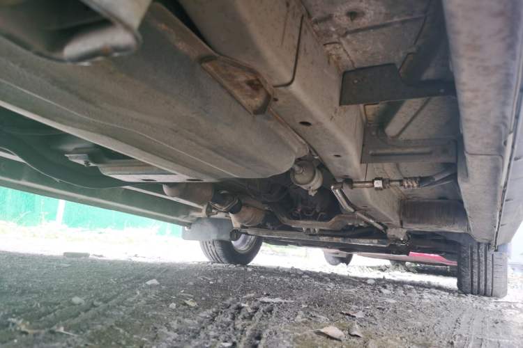 Used CHANGAN KAICHENG Ounuo S 2015 1.5L CNG Model Chassis Rear Right