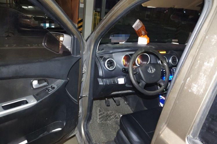 Used CHANGAN KAICHENG Ounuo S 2015 1.5L CNG Model Driver Seat