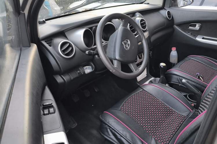 Used CHANGAN KAICHENG Ounuo S 2015 1.5L Jinouno Luxury Model Driver Seat