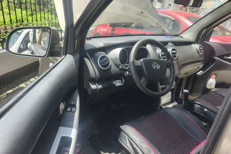 Used CHANGAN KAICHENG Ounuo S 2015 1.5L CNG Model Driver Seat