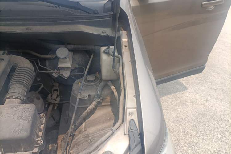 Used CHANGAN KAICHENG Ounuo S 2015 1.5L Jin Ouno Standard Model Engine Bay Left