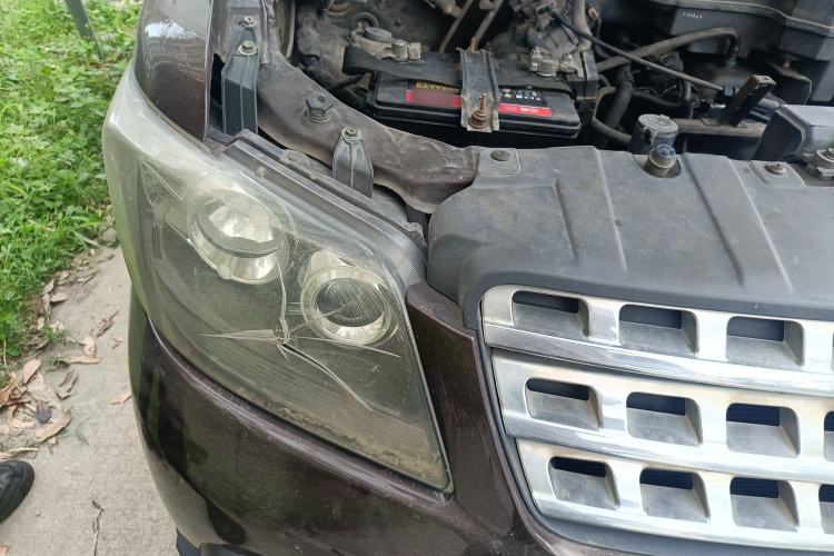 Used CHANGAN KAICHENG Ounuo S 2015 1.5L CNG Model Engine Bay Right