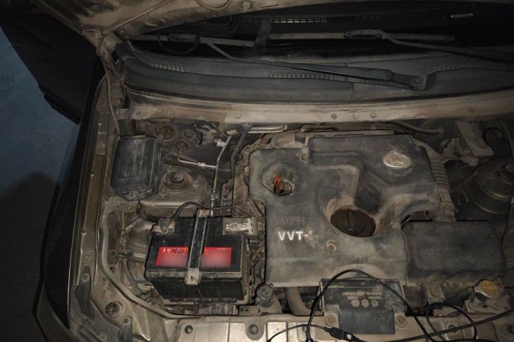 Used CHANGAN KAICHENG Ounuo S 2015 1.5L Jin Ouno Standard Model Engine Bay Right