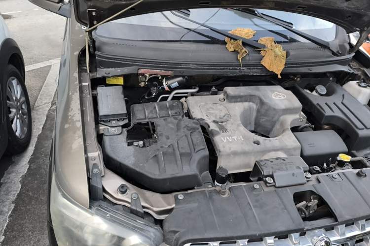 Used CHANGAN KAICHENG Ounuo S 2015 1.5L Jinouno Luxury Model Engine Bay Right