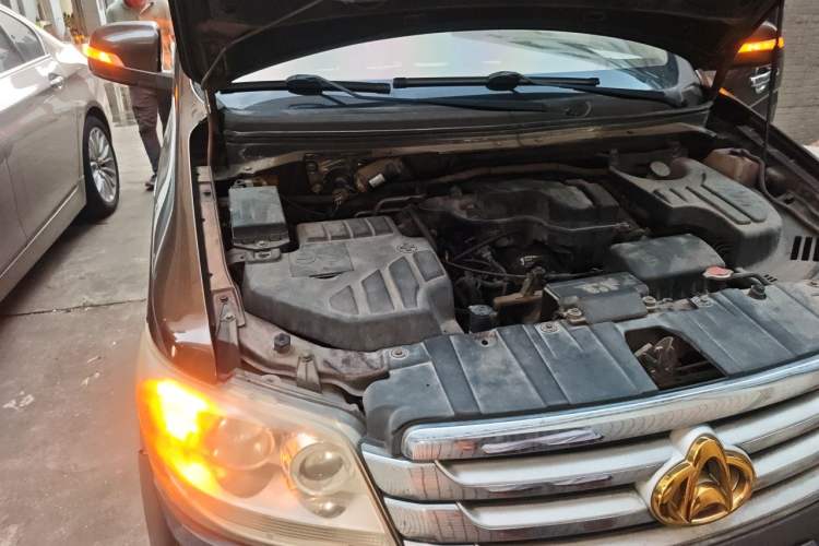 Used CHANGAN KAICHENG Ounuo S 2015 1.5L Jin Ouno Elite Model Engine Bay Right
