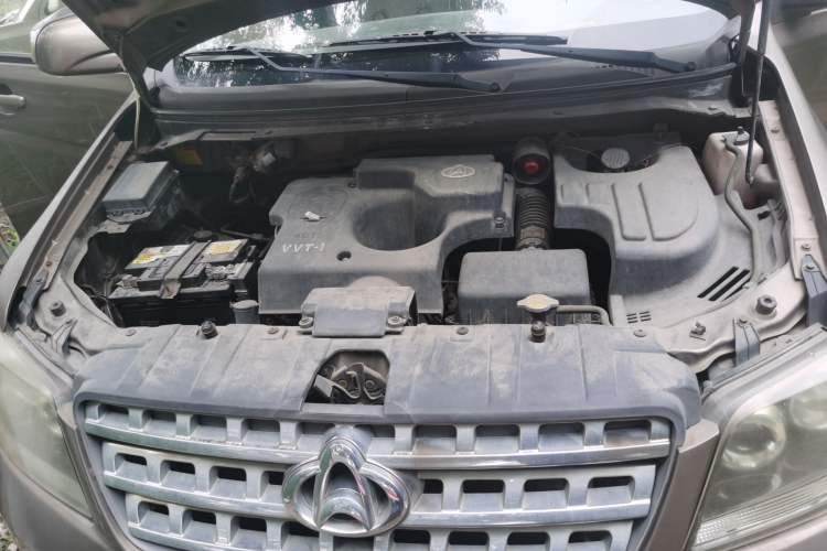 Used CHANGAN KAICHENG Ounuo S 2015 1.5L CNG Model Engine Bay