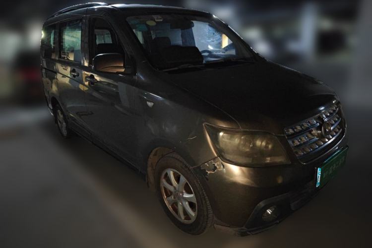 Used CHANGAN KAICHENG Ounuo S 2015 1.5L Jin Ouno Standard Model Front Right 45 Deg