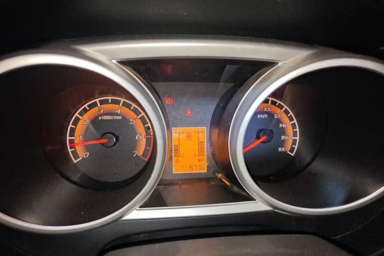 Used CHANGAN KAICHENG Ounuo S 2015 1.5L Jin Ouno Standard Model Instrument Cluster