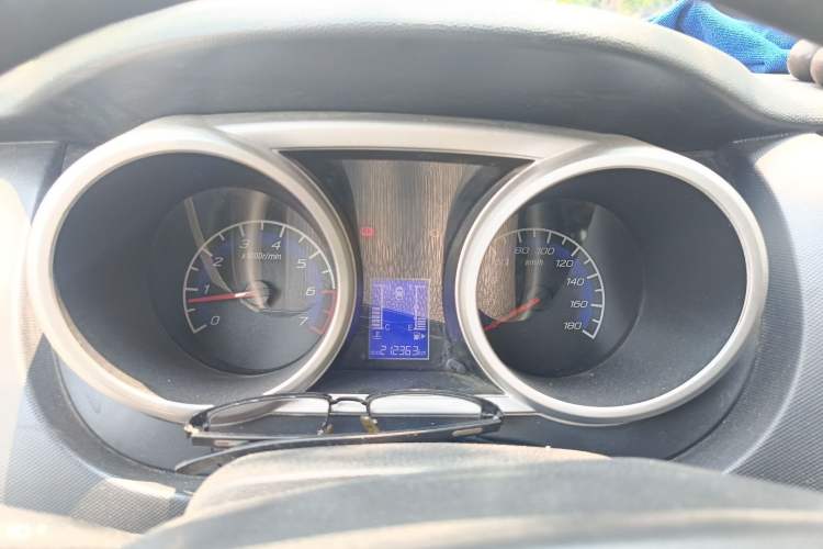 Used CHANGAN KAICHENG Ounuo S 2015 1.5L CNG Model Instrument Cluster