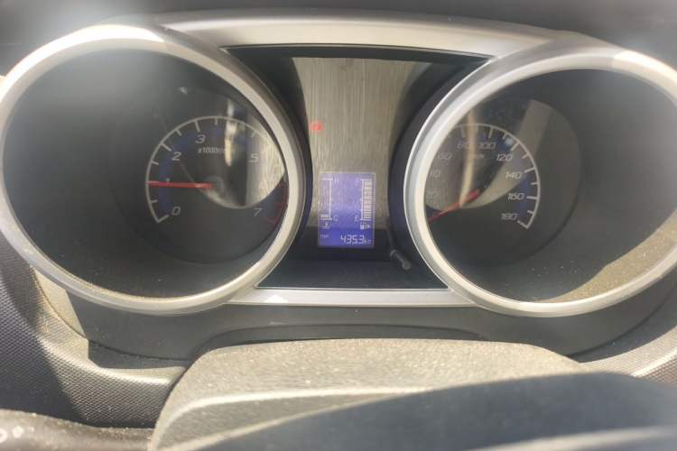Used CHANGAN KAICHENG Ounuo S 2015 1.5L CNG Model Instrument Cluster