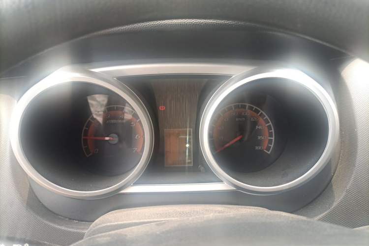 Used CHANGAN KAICHENG Ounuo S 2015 1.5L Jin Ouno Standard Model Instrument Cluster