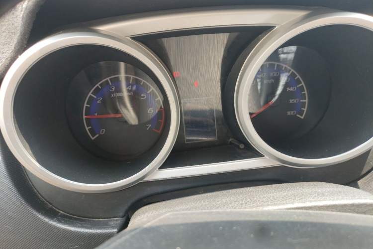 Used CHANGAN KAICHENG Ounuo S 2015 1.5L CNG Model Instrument Cluster
