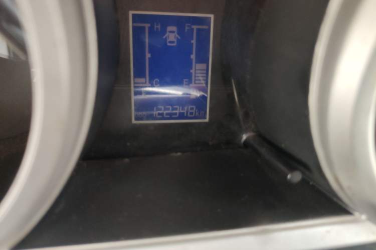 Used CHANGAN KAICHENG Ounuo S 2015 1.5L CNG Model Odometer Close Up