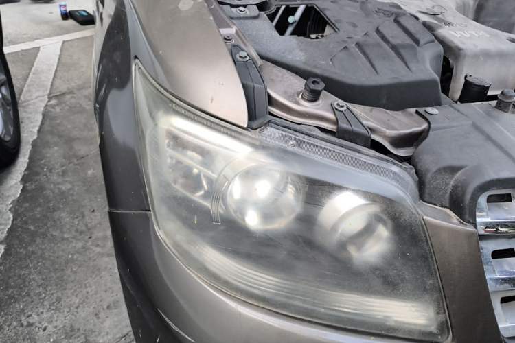 Used CHANGAN KAICHENG Ounuo S 2015 1.5L Jinouno Luxury Model Right Front Headlight