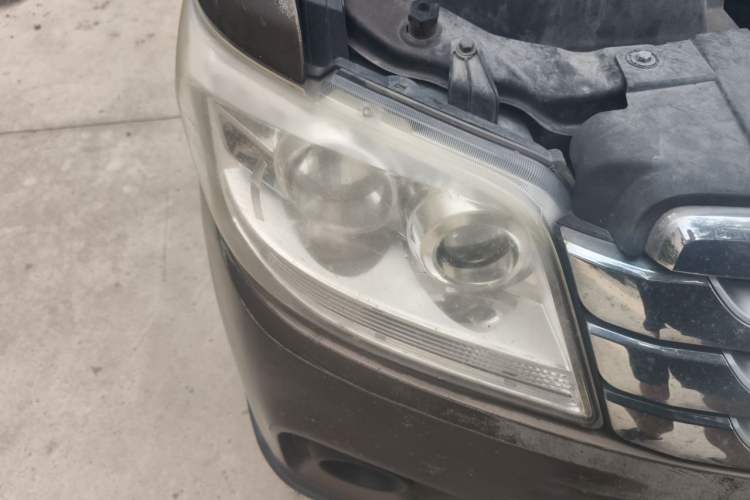 Used CHANGAN KAICHENG Ounuo S 2015 1.5L Jin Ouno Elite Model Right Front Headlight