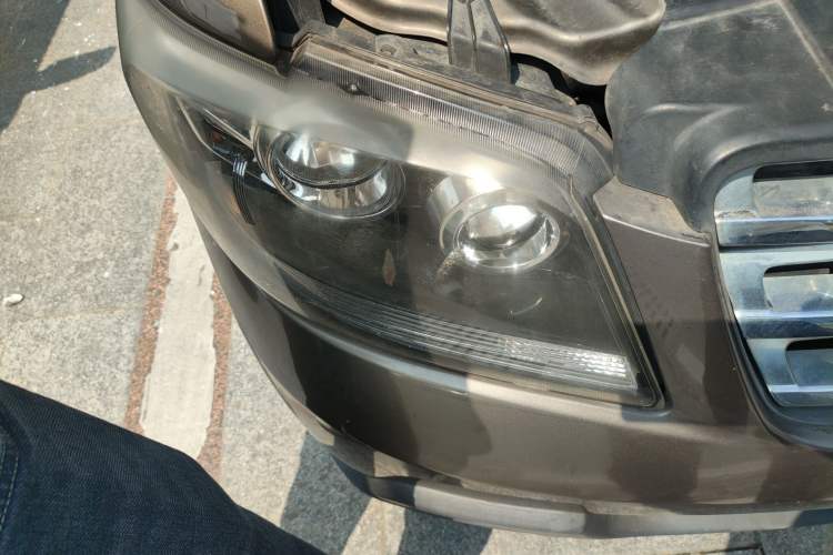 Used CHANGAN KAICHENG Ounuo S 2015 1.5L CNG Model Right Front Headlight