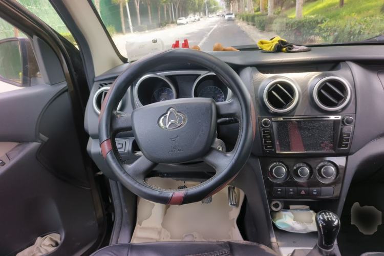 Used CHANGAN KAICHENG Ounuo S 2015 1.5L Jin Ouno Elite Model Steering Wheel