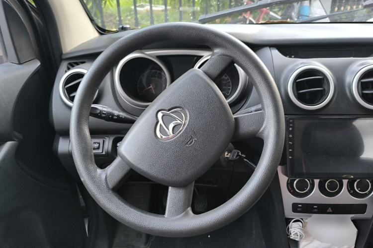 Used CHANGAN KAICHENG Ounuo S 2015 1.5L Jinouno Luxury Model Steering Wheel