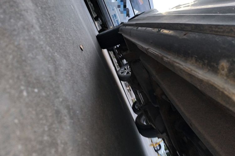 Used CHANGAN KAICHENG Ounuo S 2015 1.5L CNG Model Chassis Front Right