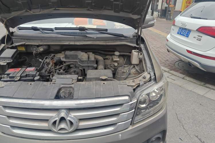 Used CHANGAN KAICHENG Ounuo S 2015 1.5L CNG Model Engine Bay Left