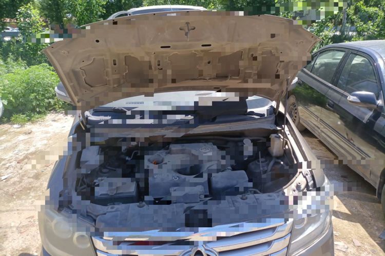 Used CHANGAN KAICHENG Ounuo S 2015 1.5L Jin Ouno Standard Model Engine Bay