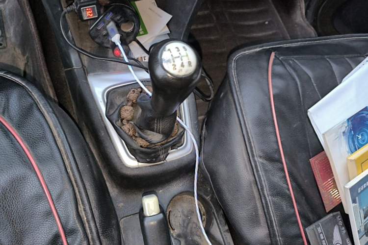 Used CHANGAN KAICHENG Ounuo S 2015 1.5L CNG Model Gear Lever
