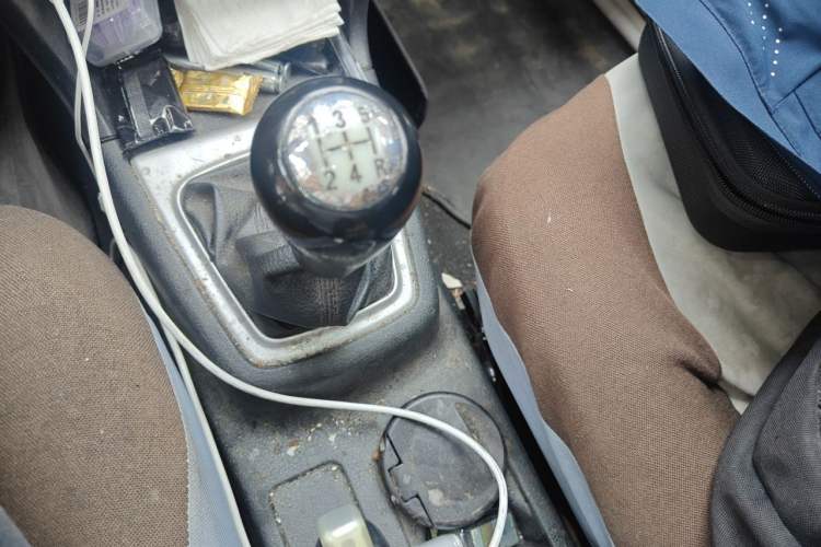 Used CHANGAN KAICHENG Ounuo S 2015 1.5L CNG Model Gear Lever