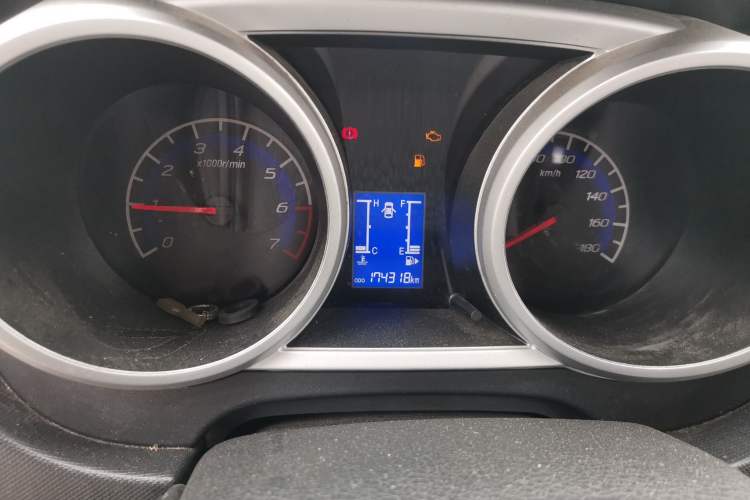 Used CHANGAN KAICHENG Ounuo S 2015 1.5L Jin Ouno Elite Model Instrument Cluster