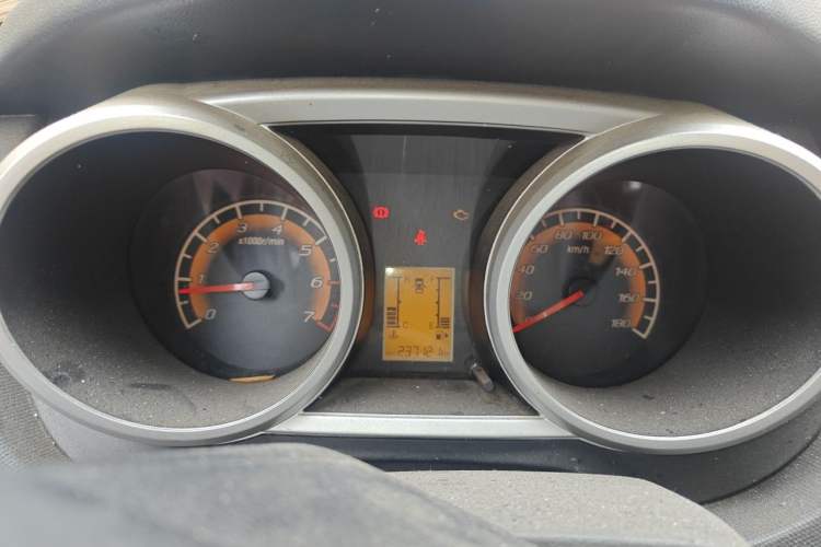 Used CHANGAN KAICHENG Ounuo S 2015 1.5L CNG Model Instrument Cluster