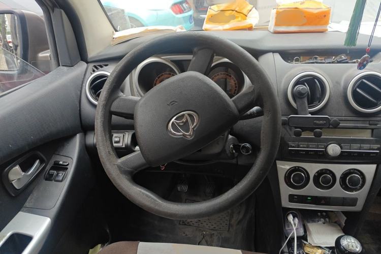 Used CHANGAN KAICHENG Ounuo S 2015 1.5L CNG Model Steering Wheel