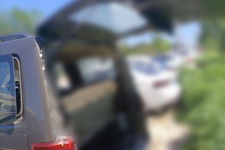 Used CHANGAN KAICHENG Ounuo S 2015 1.5L Jin Ouno Standard Model Trunk