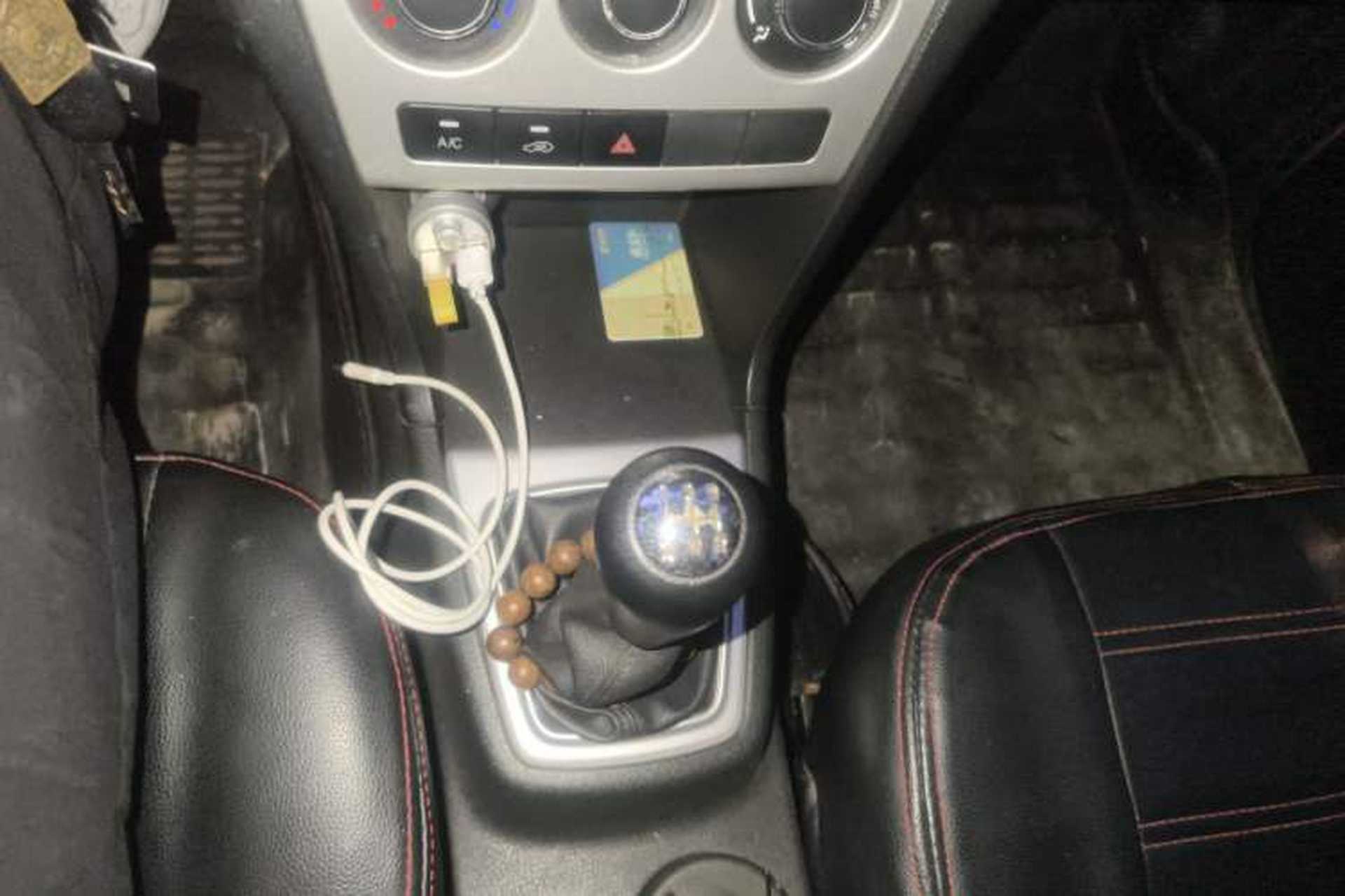 Used CHANGAN KAICHENG Ounuo S 2015 1.5L CNG Model Gear Lever