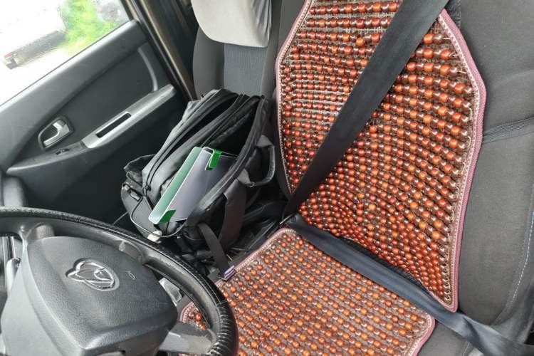 Used CHANGAN KAICHENG Ounuo S 2015 1.5L Jin Ouno Standard Model Left Front Seat