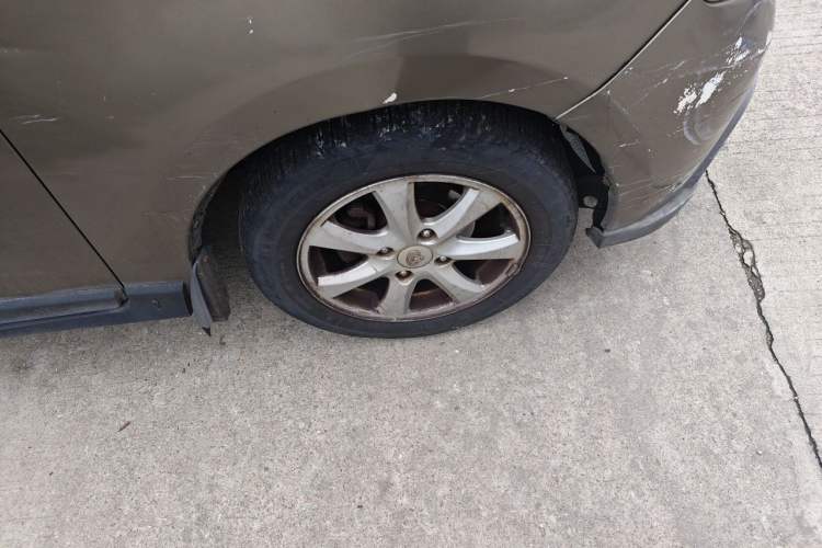 Used CHANGAN KAICHENG Ounuo S 2015 1.5L Jin Ouno Standard Model Right Front Wheel Hub