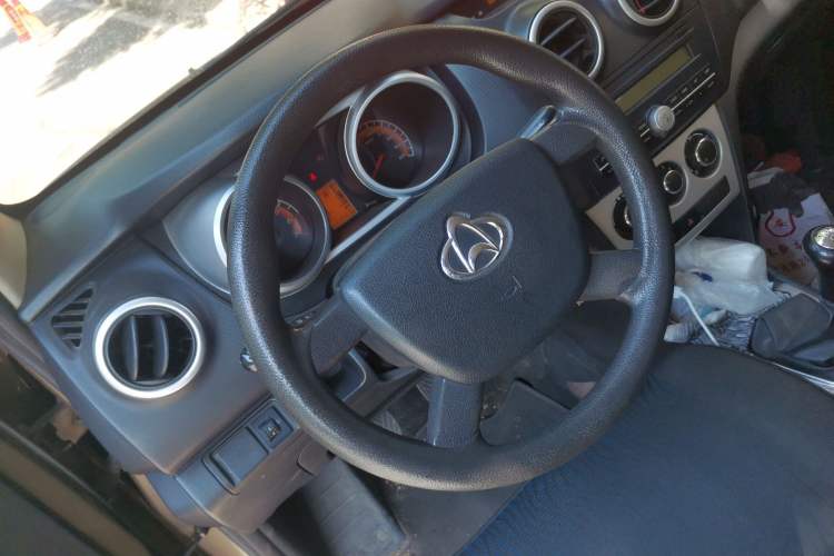 Used CHANGAN KAICHENG Ounuo S 2015 1.5L Jin Ouno Standard Model Steering Wheel