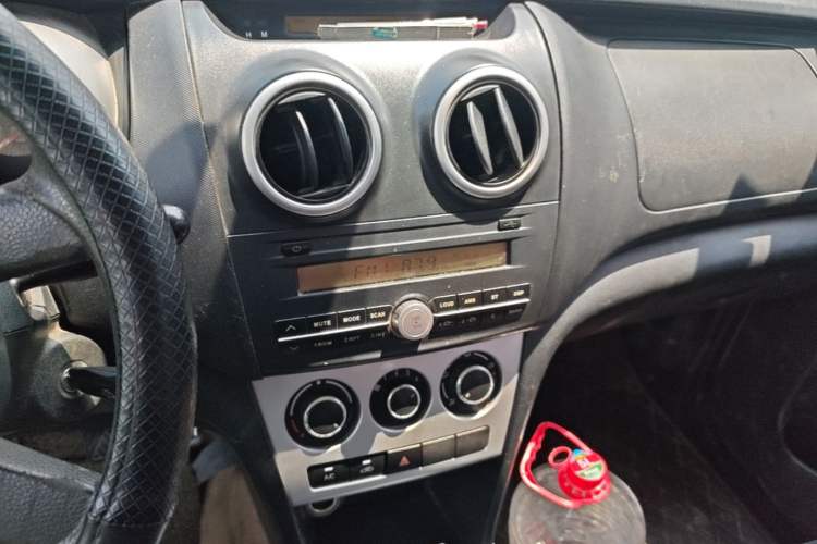 Used CHANGAN KAICHENG Ounuo S 2015 1.5L CNG Model Audio And AC Panel