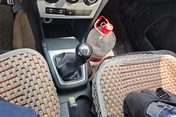 Used CHANGAN KAICHENG Ounuo S 2015 1.5L CNG Model Gear Lever