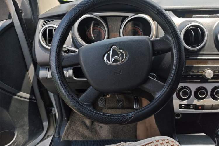 Used CHANGAN KAICHENG Ounuo S 2015 1.5L CNG Model Steering Wheel