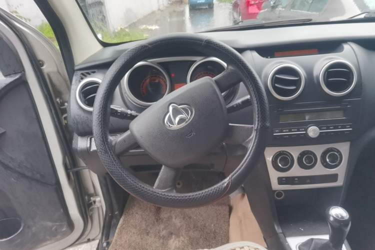 Used CHANGAN KAICHENG Ounuo S 2015 1.5L CNG Model Steering Wheel