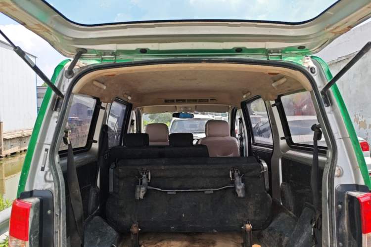 Used CHANGAN KAICHENG Ounuo S 2015 1.5L CNG Model Trunk