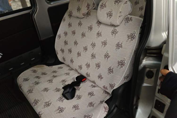 Used CHANGAN KAICHENG Ounuo S 2015 1.5L Jin Ouno Standard Model Left Rear Seat
