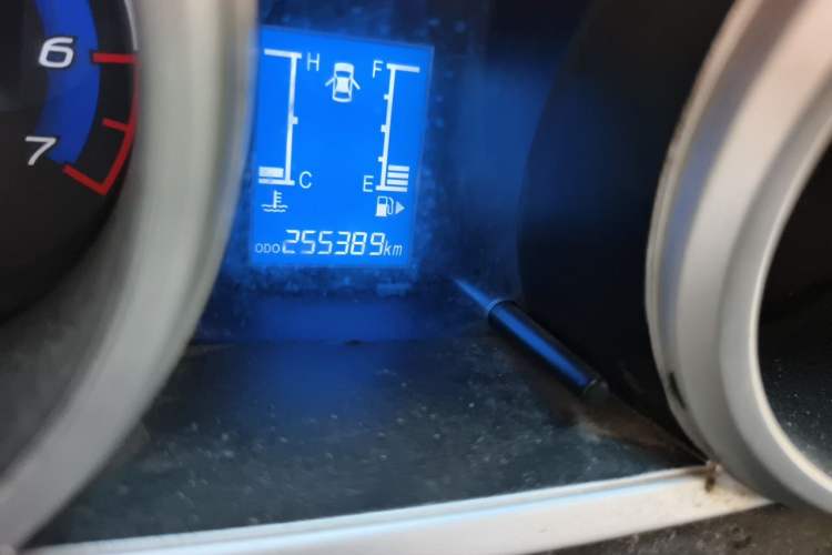 Used CHANGAN KAICHENG Ounuo S 2015 1.5L CNG Model Odometer Close Up