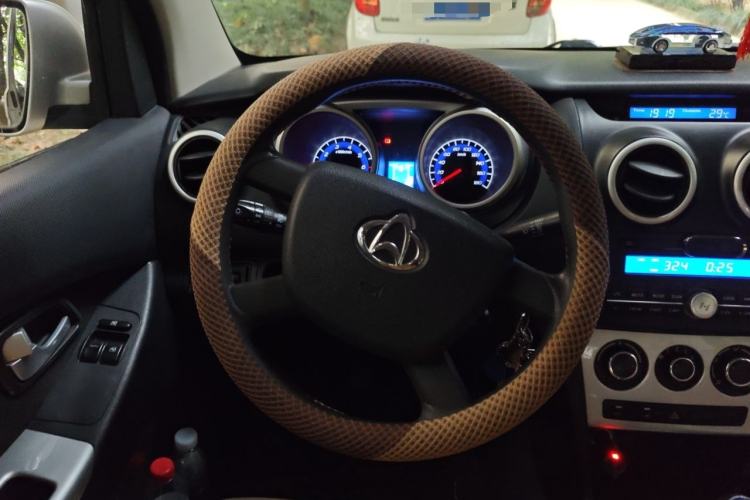 Used CHANGAN KAICHENG Ounuo S 2015 1.5L Jin Ouno Standard Model Steering Wheel