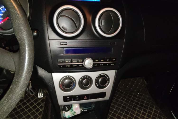 Used CHANGAN KAICHENG Ounuo S  Audio And AC Panel