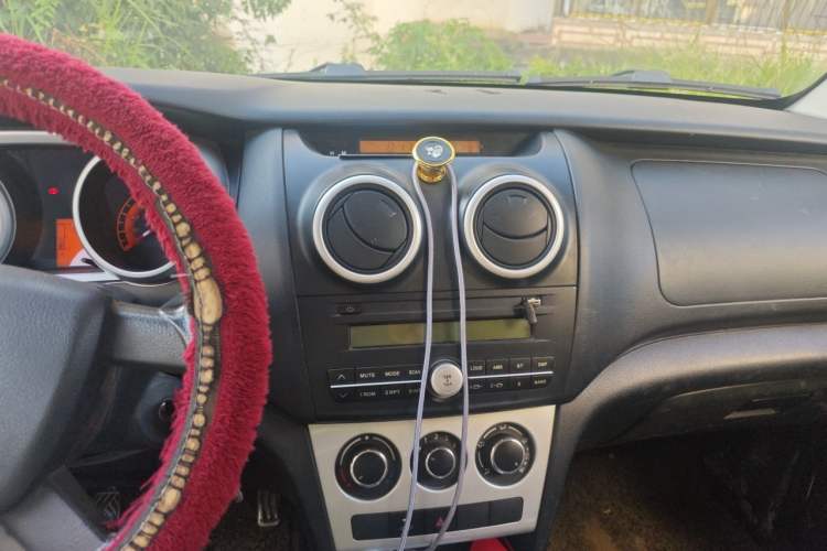 Used CHANGAN KAICHENG Ounuo S 2015 1.5L CNG Model Audio And AC Panel
