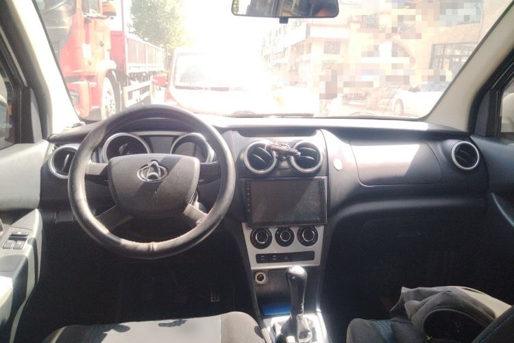 Used CHANGAN KAICHENG Ounuo S 2015 1.5L CNG Model Center Console