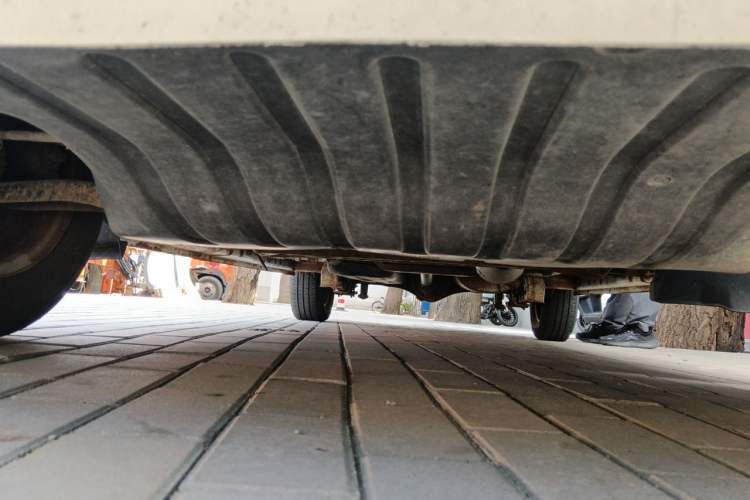 Used CHANGAN KAICHENG Ounuo S  Chassis Front