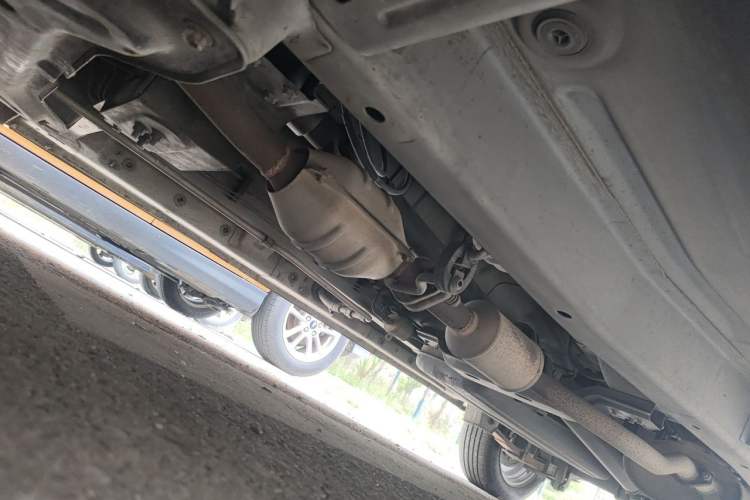 Used CHANGAN KAICHENG Ounuo S 2015 1.5L Jin Ouno Standard Model Chassis Front Left