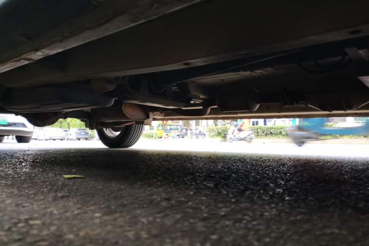 Used CHANGAN KAICHENG Ounuo S 2015 1.5L Jin Ouno Standard Model Chassis Front Right