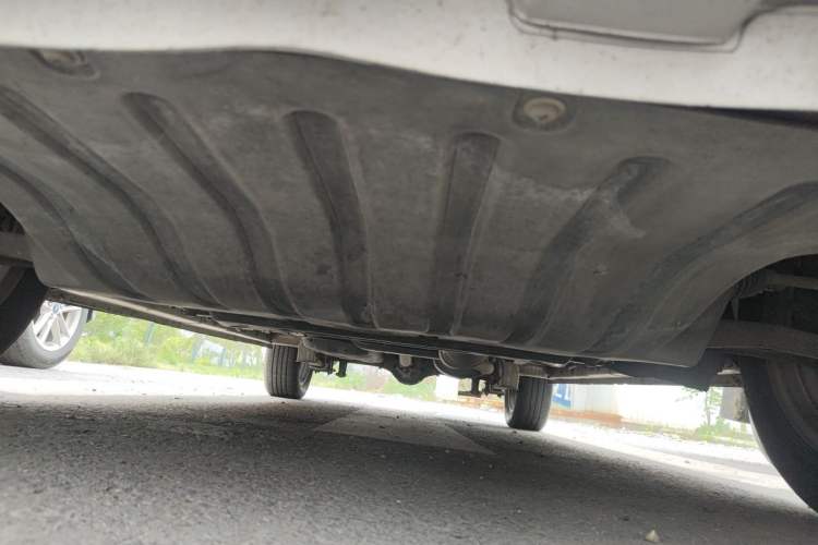Used CHANGAN KAICHENG Ounuo S 2015 1.5L Jin Ouno Standard Model Chassis Front